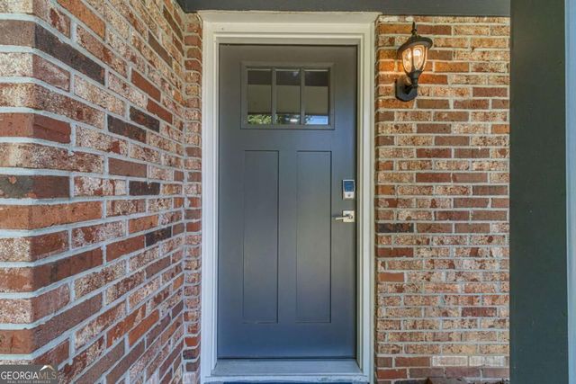 4619 Mountain View Road, Oakwood, GA 30566