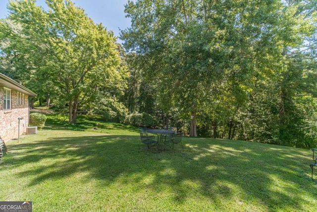 4619 Mountain View Road, Oakwood, GA 30566