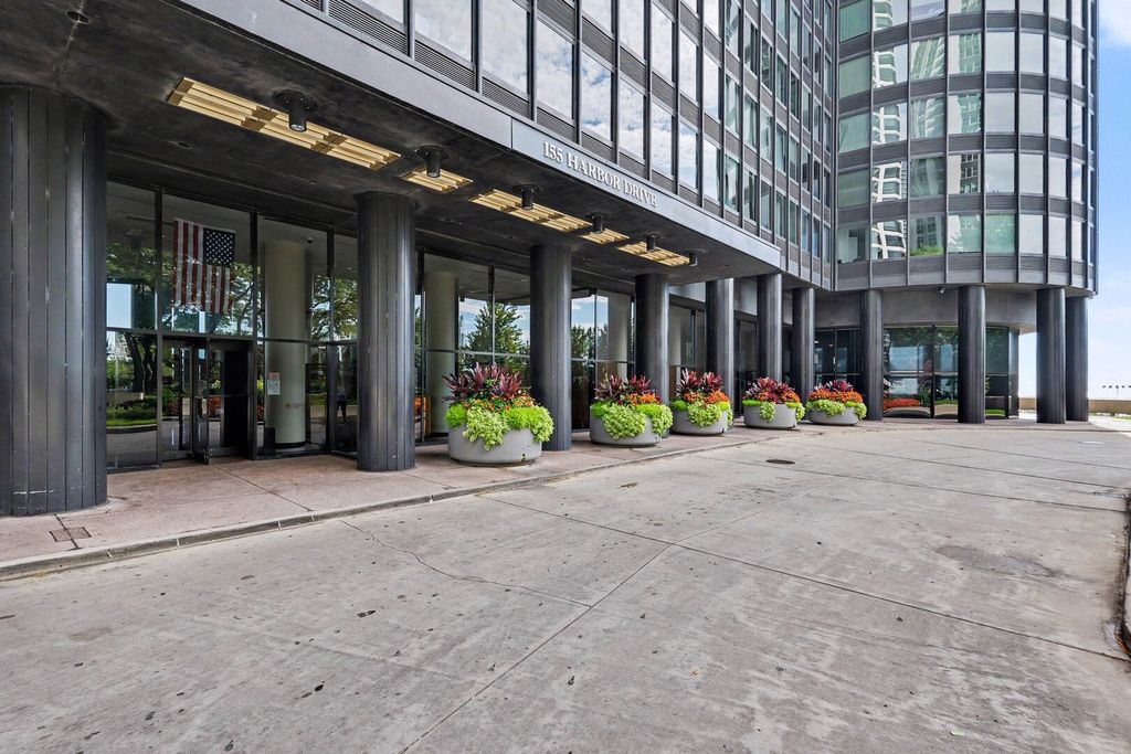 155 N Harbor Drive 4913, Chicago, IL 60601 — photo 2
