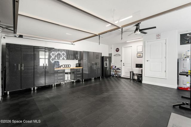 840 Hawks Ridge Court NE, Palm Bay, FL 32905