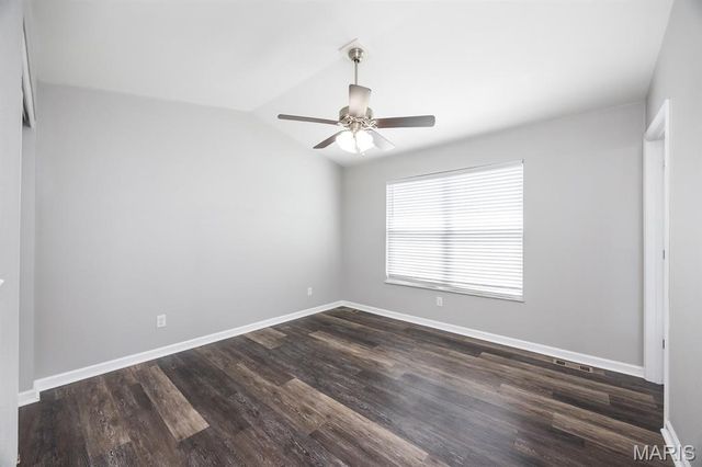 301 Cherylwood, Fairview Heights, IL 62208