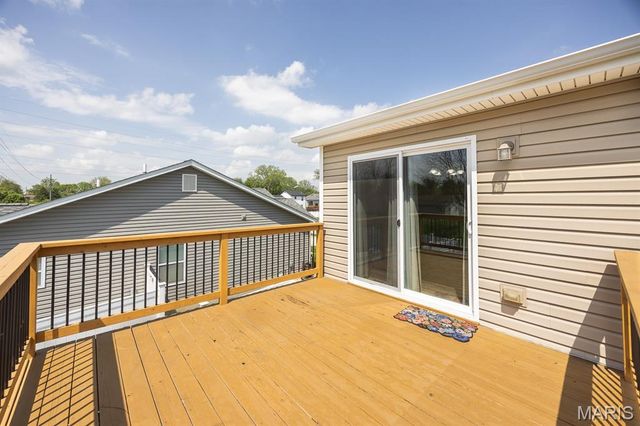 301 Cherylwood, Fairview Heights, IL 62208