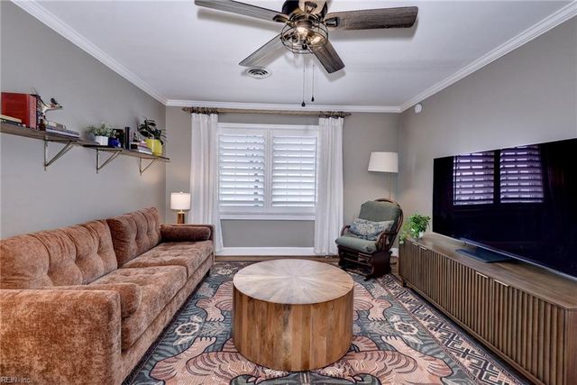 811 Riverside DR, Newport News, VA 23606