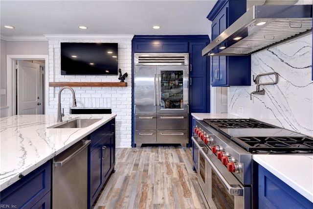 811 Riverside DR, Newport News, VA 23606