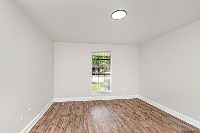 8024 Rod Laver Ave, Baton Rouge, LA 70810