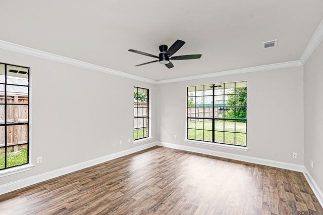 8024 Rod Laver Ave, Baton Rouge, LA 70810
