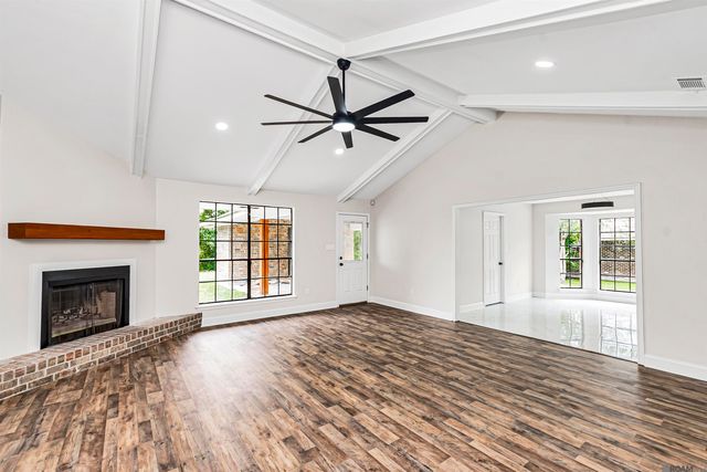 8024 Rod Laver Ave, Baton Rouge, LA 70810