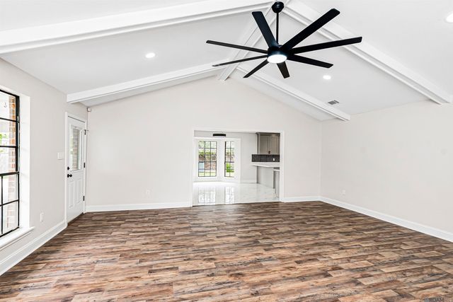 8024 Rod Laver Ave, Baton Rouge, LA 70810