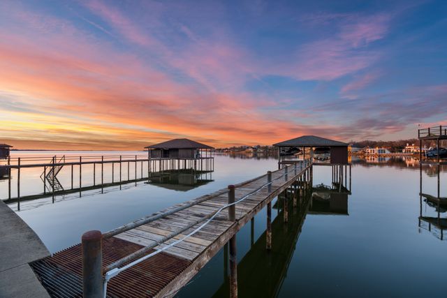 115 Hilton Head Island Drive, Mabank, TX 75156