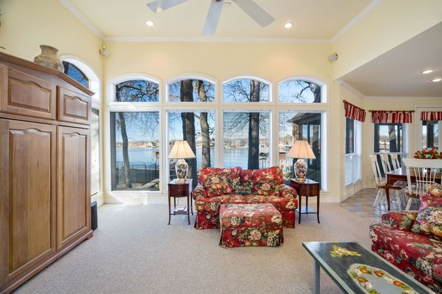 115 Hilton Head Island Drive, Mabank, TX 75156