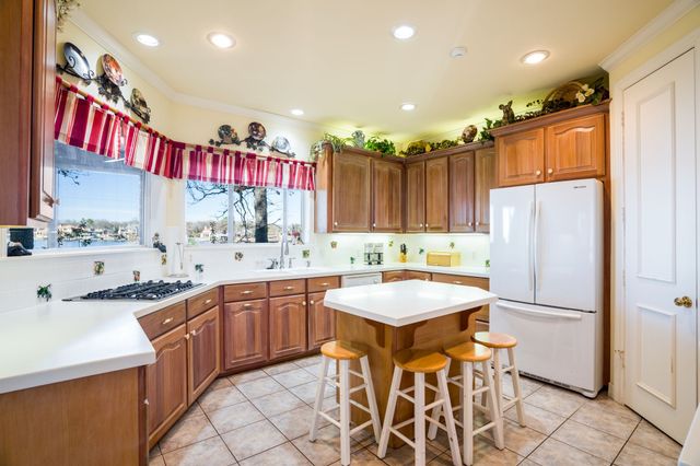 115 Hilton Head Island Drive, Mabank, TX 75156