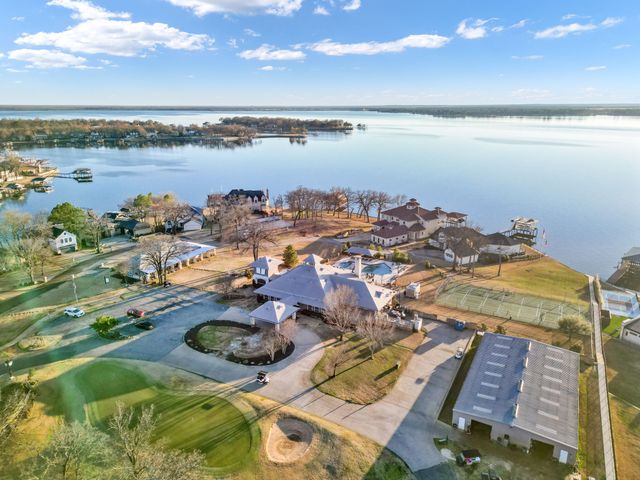 115 Hilton Head Island Drive, Mabank, TX 75156