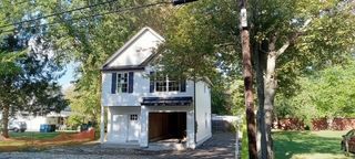 10 River Rd, Pepperell, MA 01463