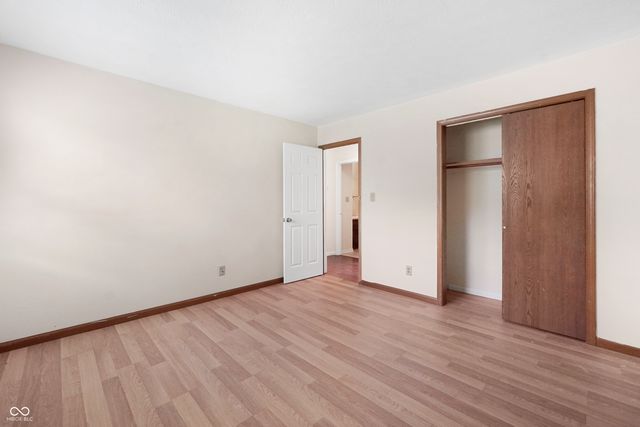 4960 Brookfield Drive, Indianapolis, IN 46237