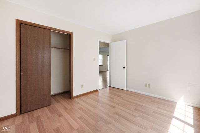 4960 Brookfield Drive, Indianapolis, IN 46237