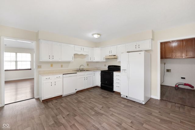 4960 Brookfield Drive, Indianapolis, IN 46237