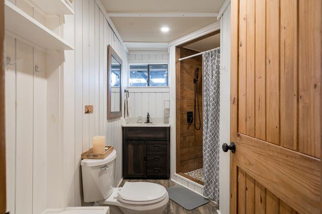 60 Laurel Ridge Court, Ellijay, GA 30536