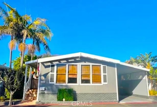 138 Liberty, Newport Beach, CA 92660
