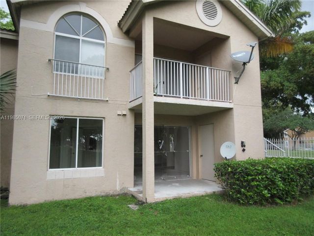 10650 SW 157th Ct 102, Miami, FL 33196