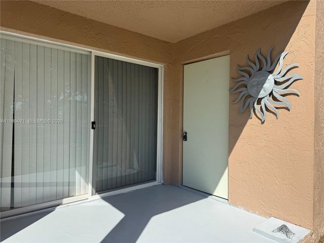 10650 SW 157th Ct 102, Miami, FL 33196