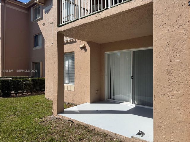 10650 SW 157th Ct 102, Miami, FL 33196