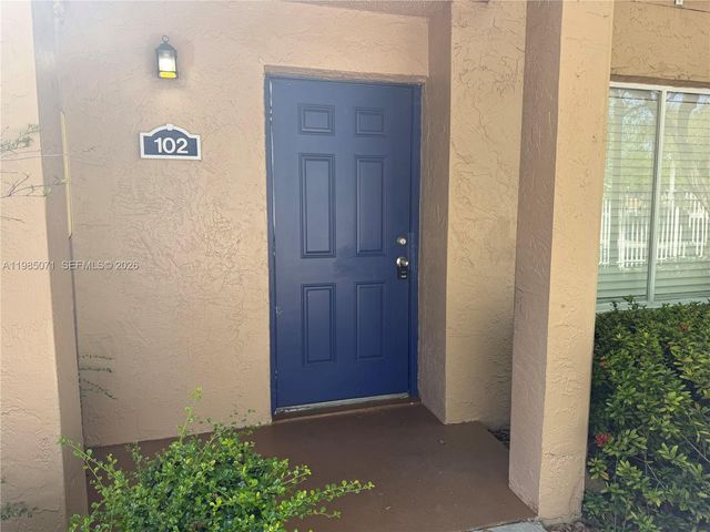 10650 SW 157th Ct 102, Miami, FL 33196