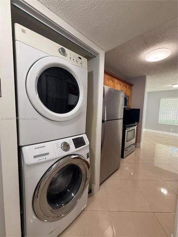 10650 SW 157th Ct 102, Miami, FL 33196