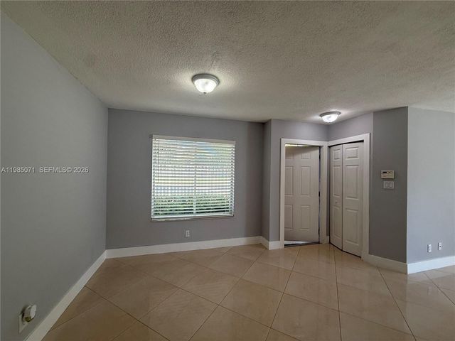 10650 SW 157th Ct 102, Miami, FL 33196
