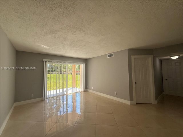 10650 SW 157th Ct 102, Miami, FL 33196