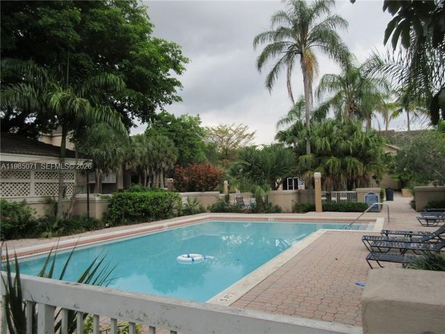 10650 SW 157th Ct 102, Miami, FL 33196