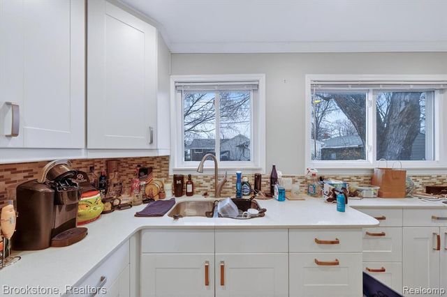 26427 Beaconsfield Street, Roseville, MI 48066