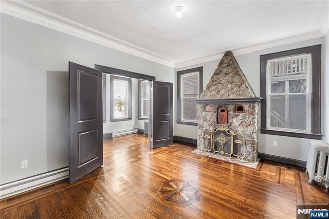 135 Tremont Avenue, East Orange, NJ 07018