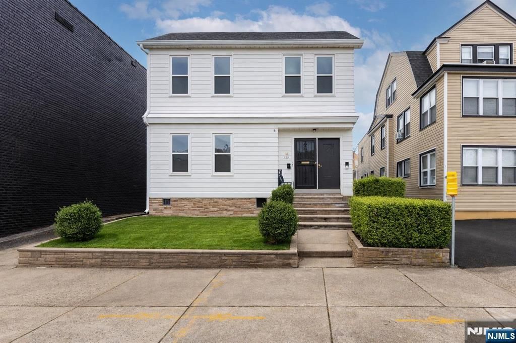 135 Tremont Avenue, East Orange, NJ 07018