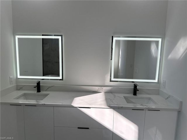 1100 Congress AVE, Lehigh Acres, FL 33972