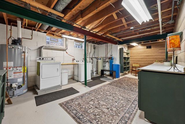 9151 W Grange AVENUE, Hales Corners, WI 53130