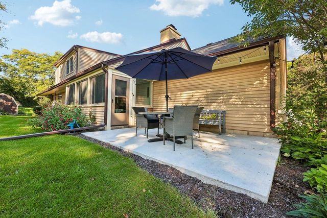 9151 W Grange AVENUE, Hales Corners, WI 53130