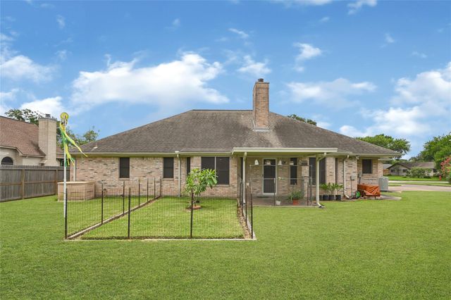 6514 Cedar Street, Katy, TX 77493