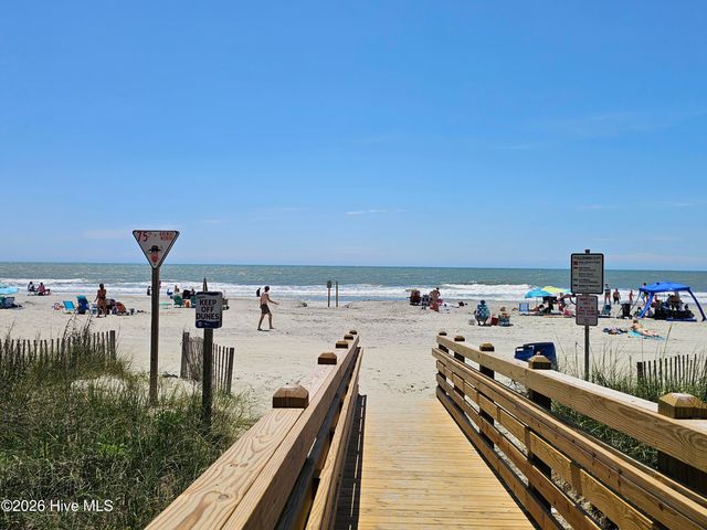 304 75th Avenue N Apt A, Myrtle Beach, SC 29572
