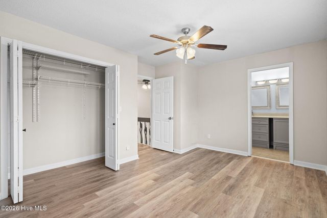 304 75th Avenue N Apt A, Myrtle Beach, SC 29572