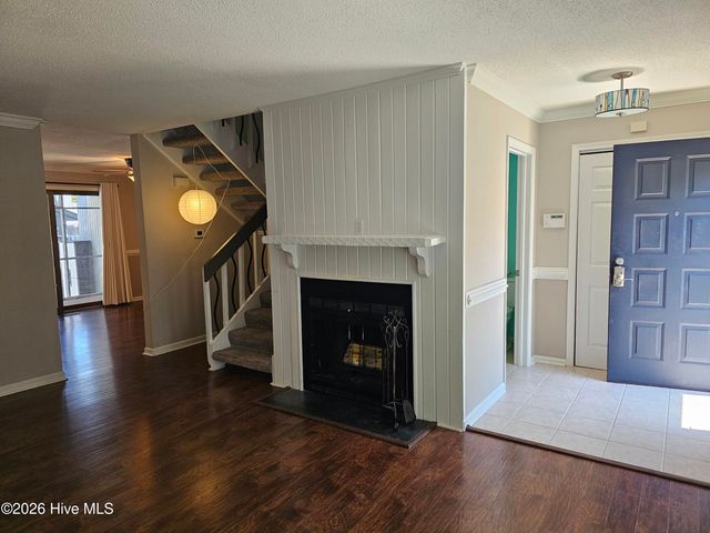 304 75th Avenue N Apt A, Myrtle Beach, SC 29572
