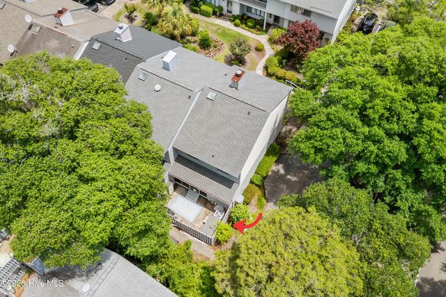 304 75th Avenue N Apt A, Myrtle Beach, SC 29572