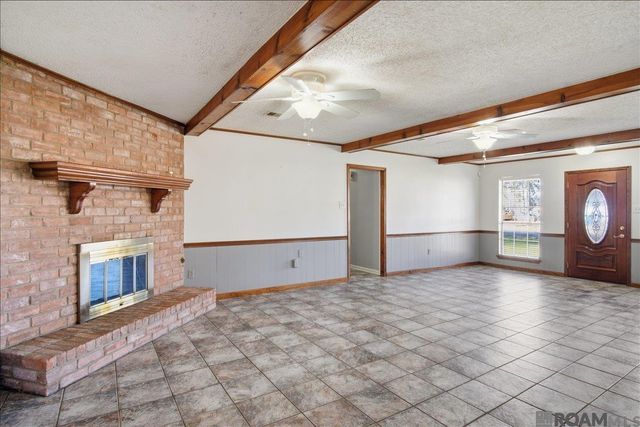 6325 Audusson Dr, Greenwell Springs, LA 70739