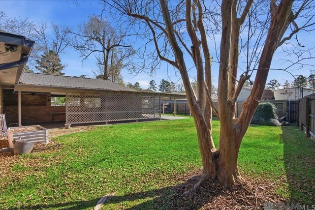 6325 Audusson Dr, Greenwell Springs, LA 70739