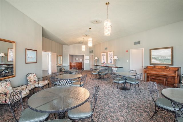823 S Water St 6A and 6G, Corpus Christi, TX 78401