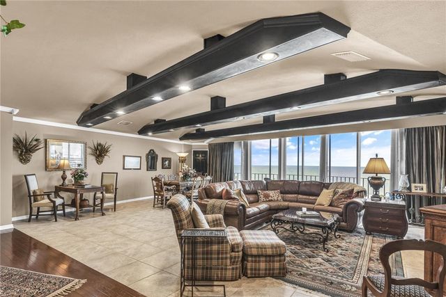 823 S Water St 6A and 6G, Corpus Christi, TX 78401
