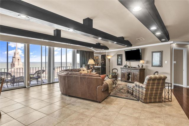 823 S Water St 6A and 6G, Corpus Christi, TX 78401