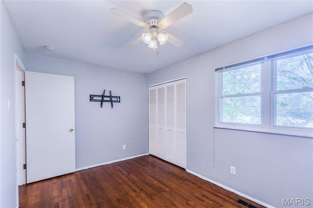 2402 Wesglen Estates Drive, Maryland Heights, MO 63043