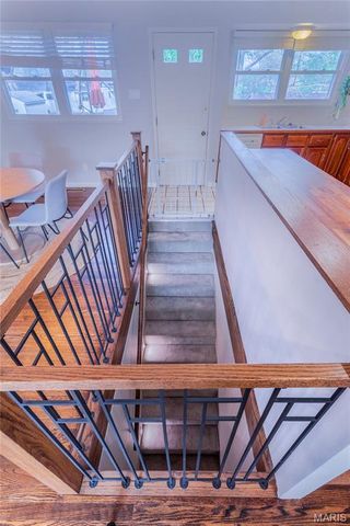 2402 Wesglen Estates Drive, Maryland Heights, MO 63043