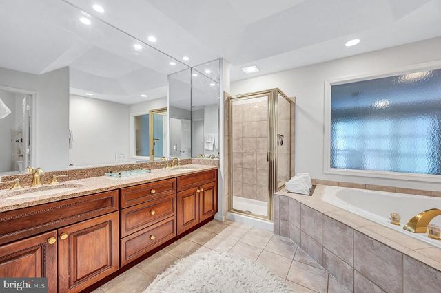 10918 BELLS RIDGE DR, Potomac, MD 20854