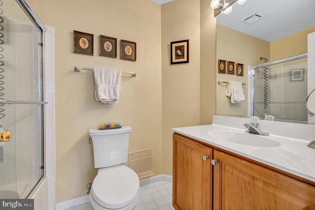 10918 BELLS RIDGE DR, Potomac, MD 20854